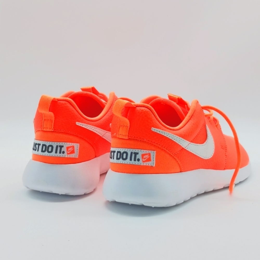 Nike Rosche 1 Premium 'Total Orange' Streetwear/Running Shoes Size 6 for Women - Picture 5 of 11